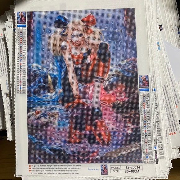 Harley Quinn Crouching DIY 5D Full Round Drill Diamond Painting - Picture 2 of 6